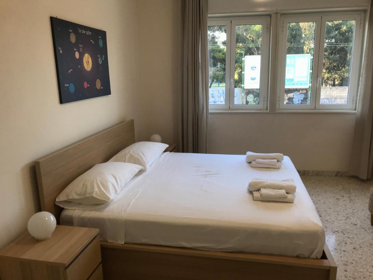 B&B Parco 2 Giugno Bari Esterno foto