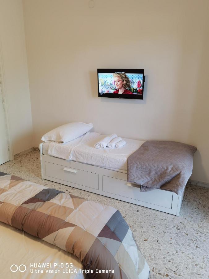 B&B Parco 2 Giugno Bari Esterno foto