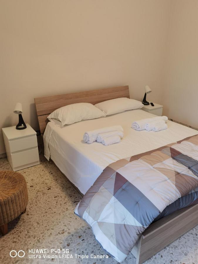 B&B Parco 2 Giugno Bari Esterno foto